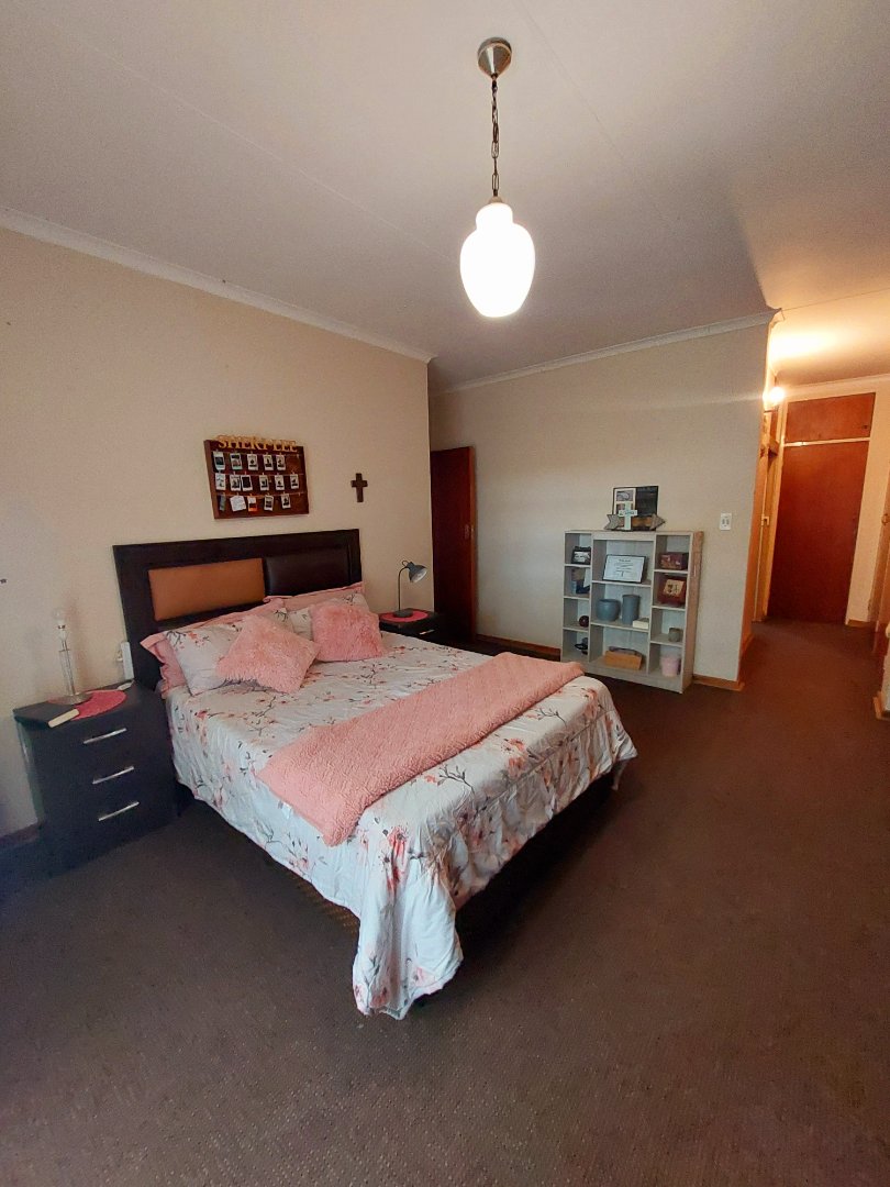 4 Bedroom Property for Sale in Orkney North West